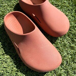 Croc Clogs W 7.0